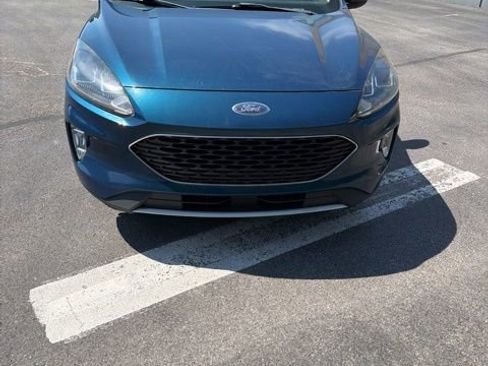 Used 2020 Ford Escape SEL image 7