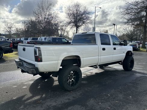 Used 2007 Chevrolet Silverado 2500 LT w/ Heavy-Duty Power Package image 5