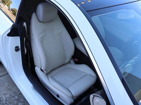 Used 2018 Mercedes-Benz E 400 Coupe image 36