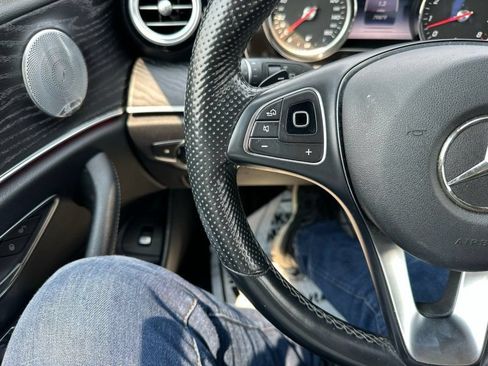 Used 2017 Mercedes-Benz E 400 4MATIC Wagon image 19