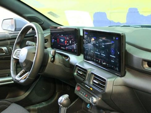 Used 2024 Ford Mustang Coupe RWD image 10