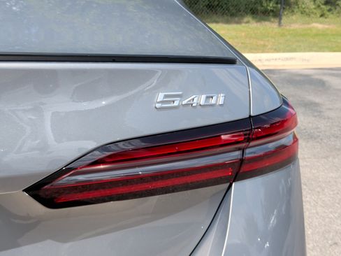 New 2027 BMW 540i xDrive AWD/4WD image 11