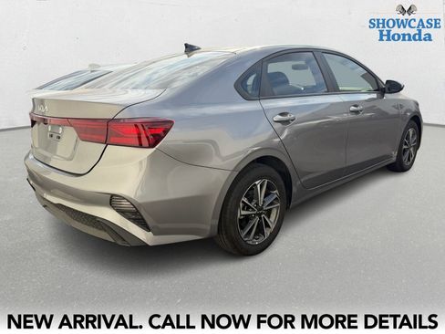 Used 2024 Kia Forte LXS image 5