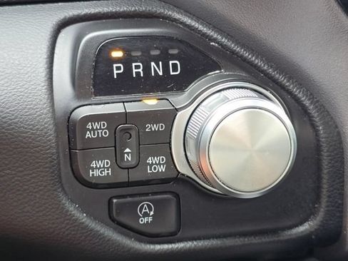 Used 2023 RAM 1500 Laramie AWD/4WD image 19