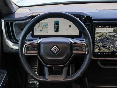 Used 2023 Rivian R1S Adventure image 17