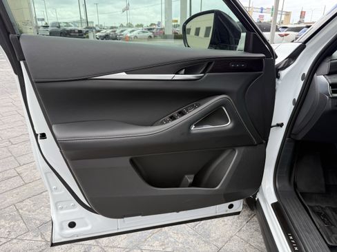 Certified 2026 INFINITI QX60 Autograph w/ Dark Cargo Package image 10