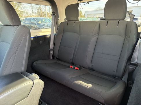 Used 2018 Jeep Wrangler Sport image 10