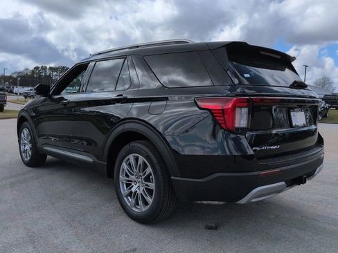 New 2026 Ford Explorer Platinum RWD image 6