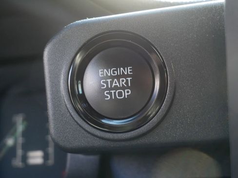 Used 2024 Toyota Tacoma 2WD Double Cab image 22