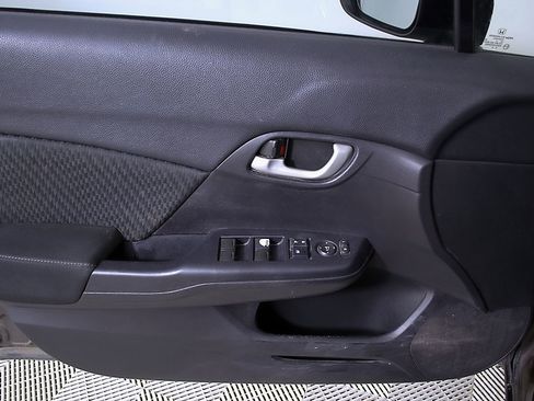 Used 2014 Honda Civic LX image 15