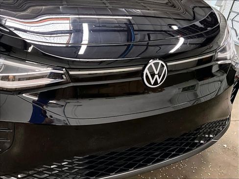 Used 2023 Volkswagen ID.4 Pro S image 32