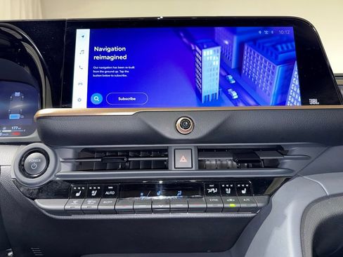 Certified 2023 Toyota Crown w/ Advanced Technology Package AWD/4WD image 27