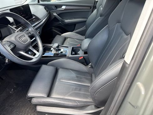 Used 2024 Audi Q5 e Premium Plus w/ Premium Plus Package AWD/4WD image 4