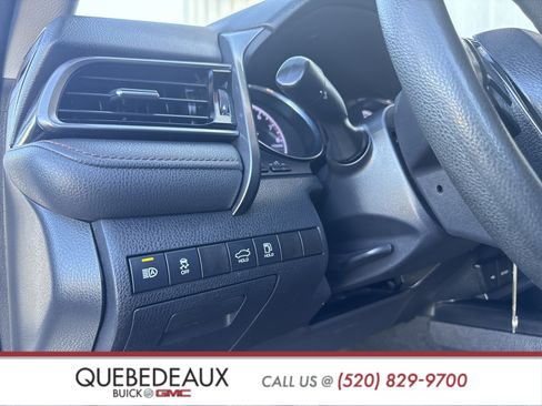 Used 2020 Toyota Camry LE w/ Carpet Mat Package image 17