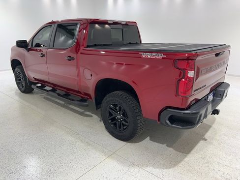 Used 2024 Chevrolet Silverado 1500 LT Trail Boss w/ Convenience Package II image 3