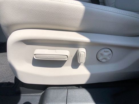 New 2026 Honda Odyssey EX-L image 13