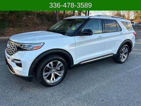 Certified 2020 Ford Explorer Platinum w/ Premium Technology Package image 1