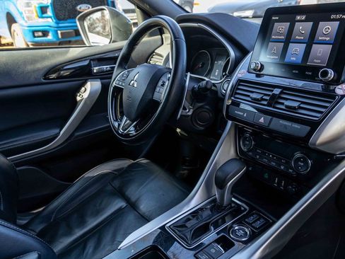 Used 2023 Mitsubishi Eclipse Cross SE image 27