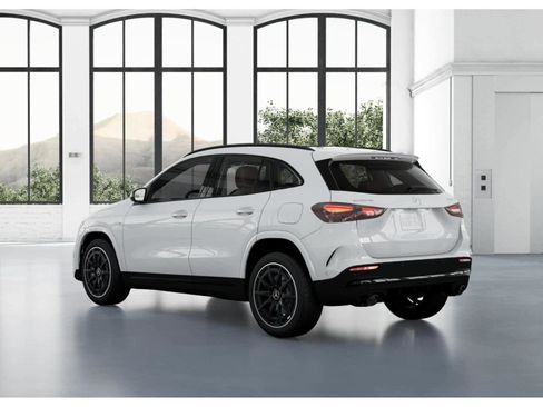 New 2025 Mercedes-Benz GLA 35 AMG 4MATIC image 28