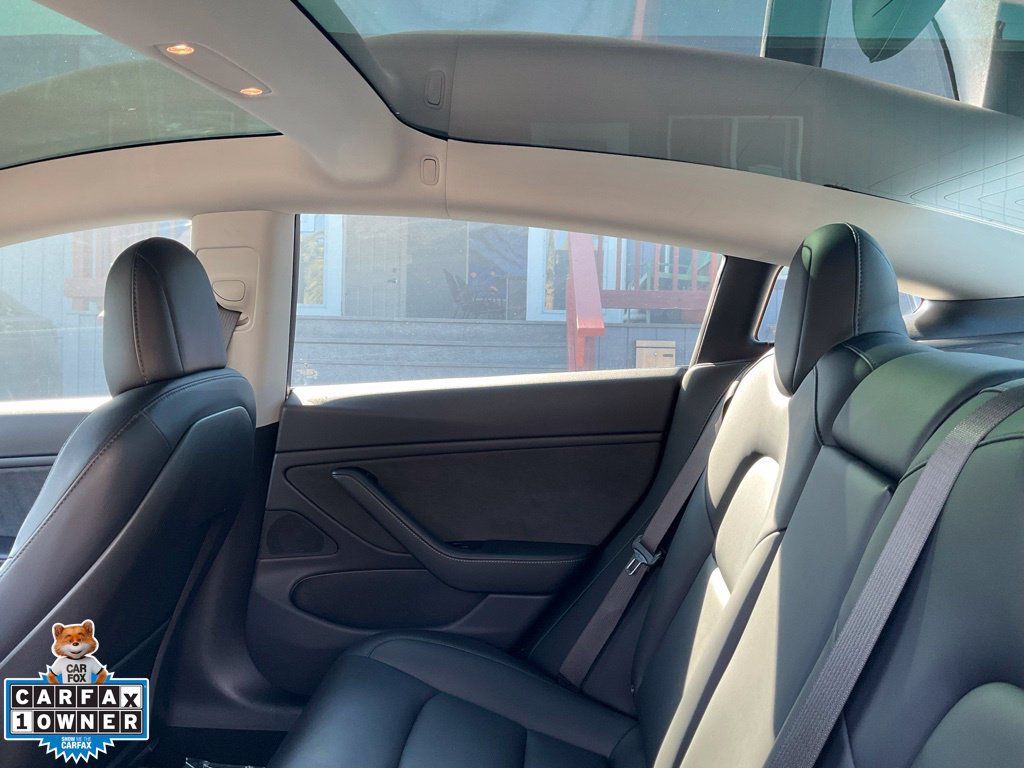 Used 2018 Tesla Model 3 Performance AWD/4WD image 30