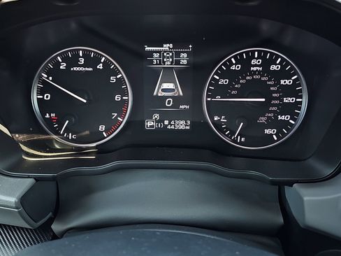 Certified 2024 Subaru Crosstrek 2.0i Premium w/ Crosstrek Mirror Package image 18