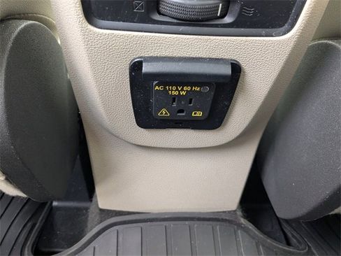 Used 2017 Ford Escape Titanium w/ Equipment Group 301A image 15