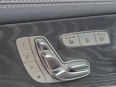 Used 2023 Mercedes-Benz E 450 Cabriolet image 16