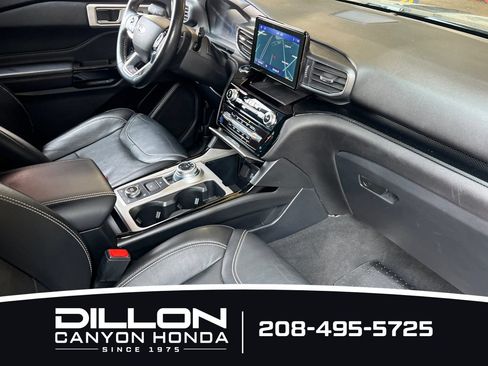 Used 2022 Ford Explorer ST w/ Equipment Group 401A AWD/4WD image 17