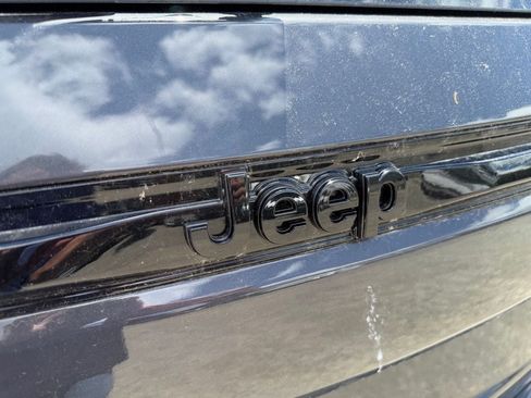 New 2026 Jeep Grand Cherokee Altitude AWD/4WD image 20