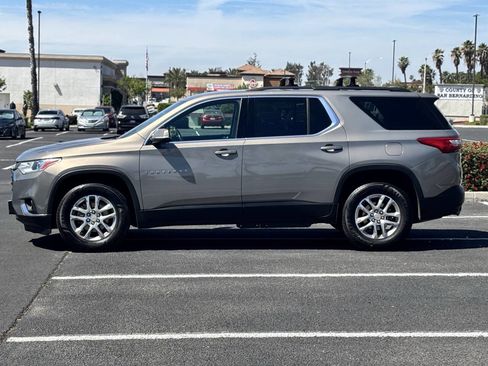 Used 2019 Chevrolet Traverse LT image 4
