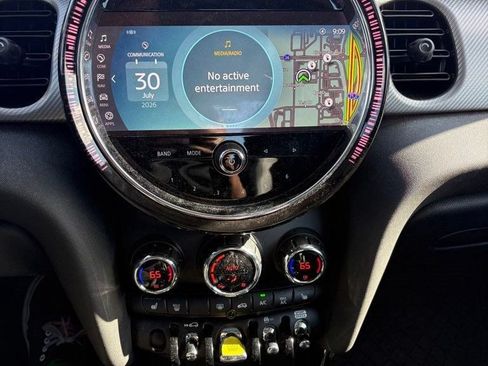 Used 2024 MINI Cooper SE FWD image 16