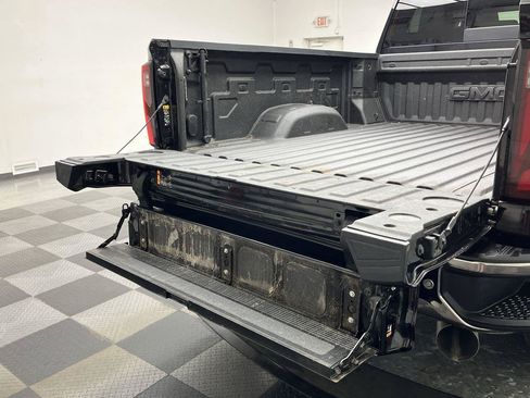 Certified 2024 GMC Sierra 2500 SLT w/ SLT Premium Package AWD/4WD image 34