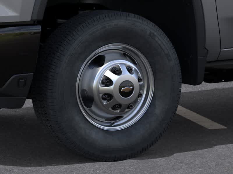 New 2026 Chevrolet Silverado 3500 W/T AWD/4WD image 9