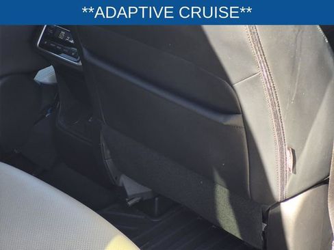 Used 2022 Subaru Ascent Limited w/ Technology Package image 19