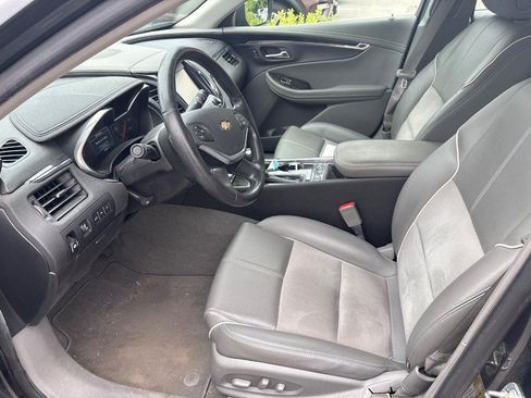 Used 2014 Chevrolet Impala LT FWD image 5
