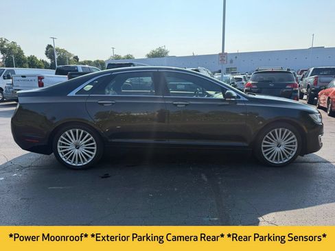 Used 2017 Lincoln MKZ Reserve FWD image 6