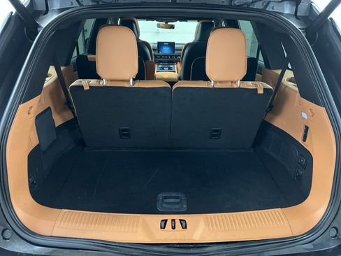 Certified 2023 Lincoln Aviator Black Label w/ Jet Package image 37