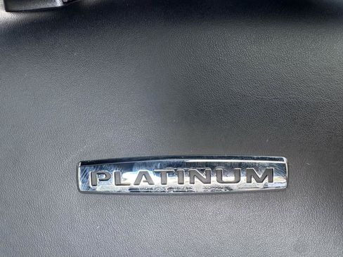 Used 2018 Ford F150 Platinum w/ Equipment Group 701A Luxury AWD/4WD image 13