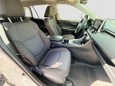 Used 2024 Toyota RAV4 XLE image 14