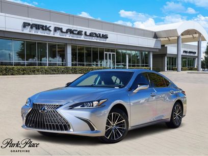 New 2025 Lexus ES 350 w/ Premium Package