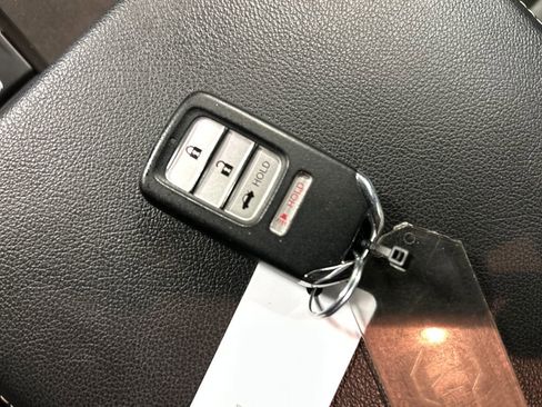 Used 2021 Honda Accord Sport image 20