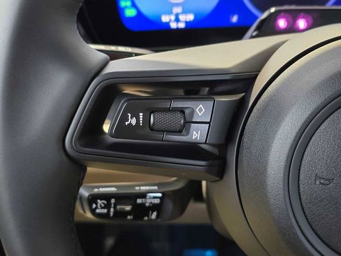 New 2026 Porsche Macan 4 Electric image 31