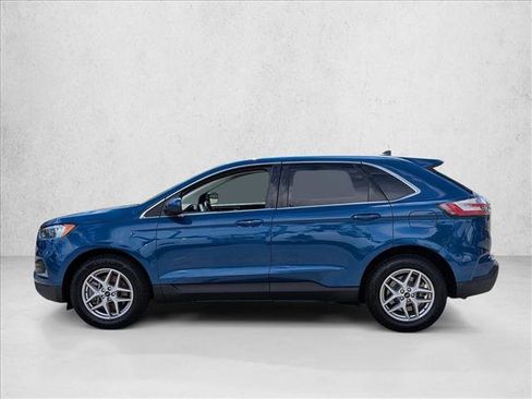 Used 2024 Ford Edge SEL AWD/4WD image 9
