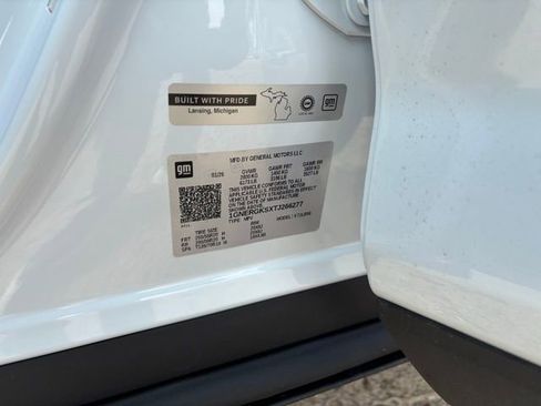 New 2026 Chevrolet Traverse LT image 21