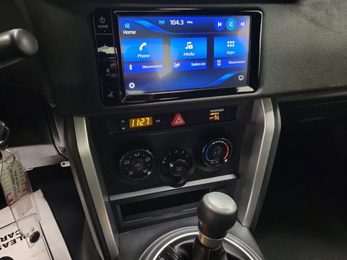 Used 2020 Toyota 86 image 14