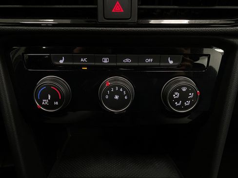 New 2026 Volkswagen Taos S image 22