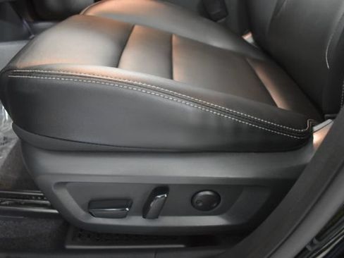 Certified 2023 Nissan Rogue SL w/ SL Premium Package AWD/4WD image 12