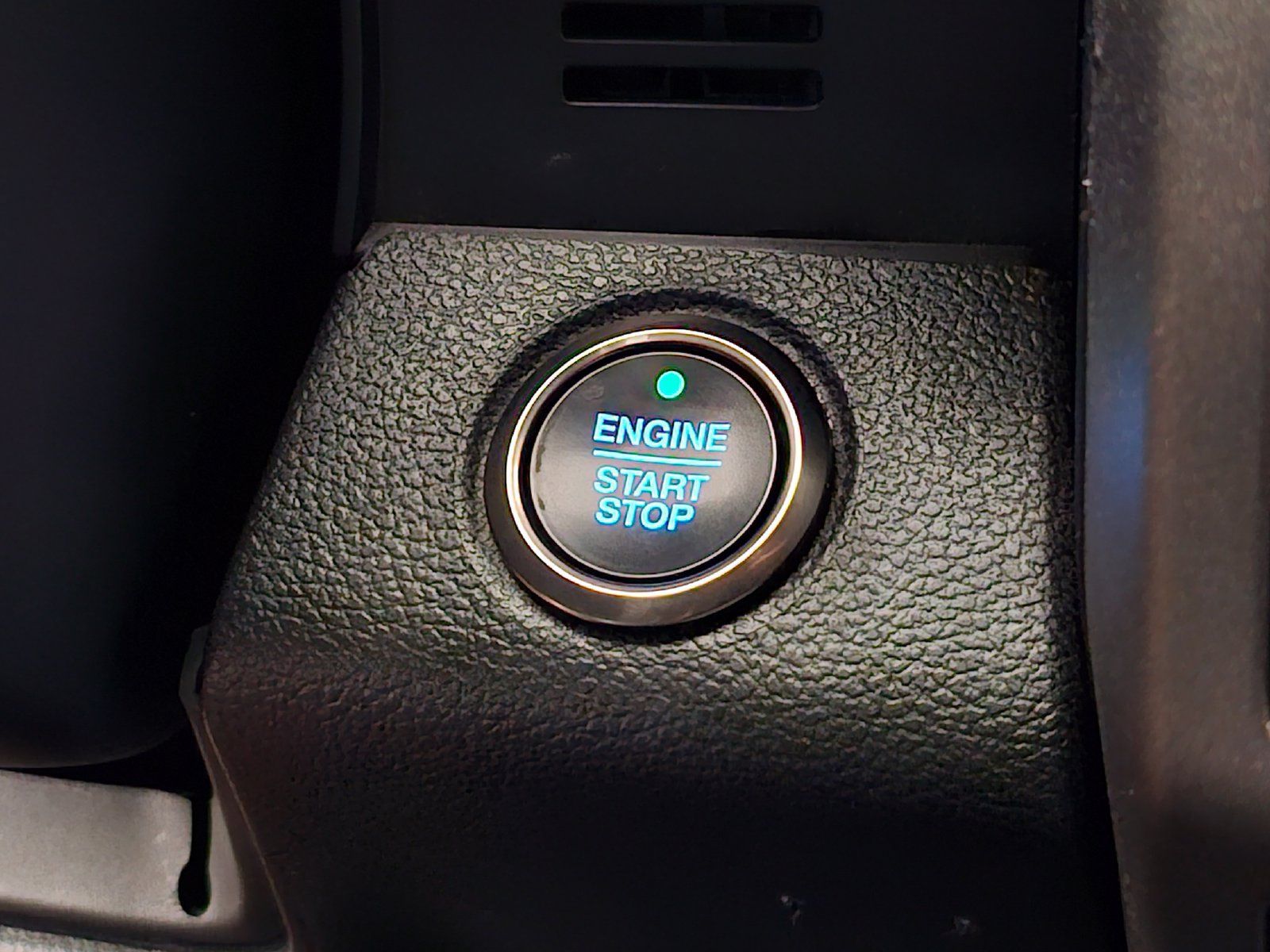Used 2019 Ford F150 Raptor w/ Equipment Group 802A Luxury AWD/4WD image 19