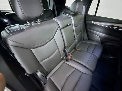 Used 2024 Cadillac XT6 Luxury AWD/4WD image 29