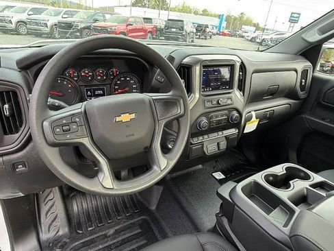 New 2026 Chevrolet Silverado 1500 W/T image 12